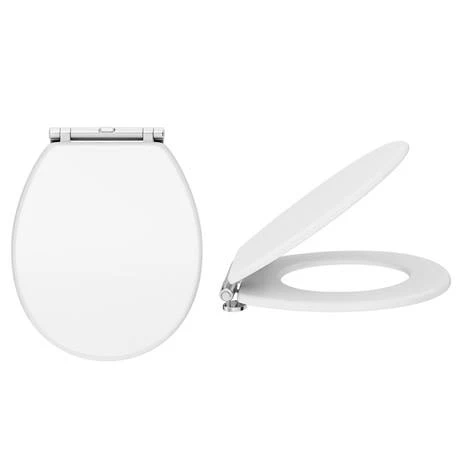 Chatsworth Close Coupled Traditional Toilet + Soft Close Seat 2 Chatsworth Close Coupled Traditional Toilet + Soft Close Seat - Image 2